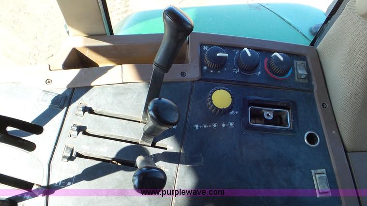 image for item K6970 1995 John Deere 7700 tractor