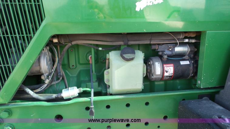 image for item K6970 1995 John Deere 7700 tractor