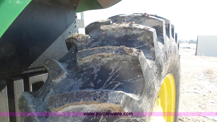 image for item K6970 1995 John Deere 7700 tractor