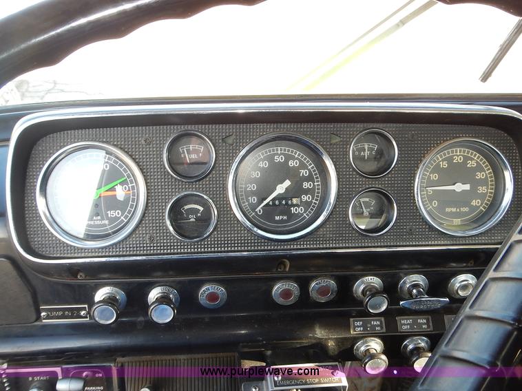 image for item L3637 1978 Pierce Ford 8000 pumper truck