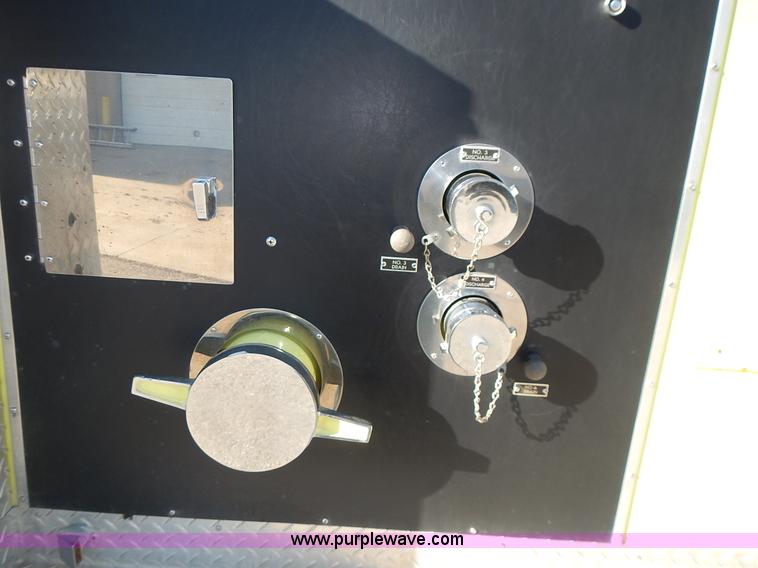 image for item L3637 1978 Pierce Ford 8000 pumper truck