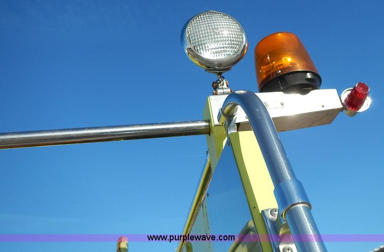 image for item L3637 1978 Pierce Ford 8000 pumper truck