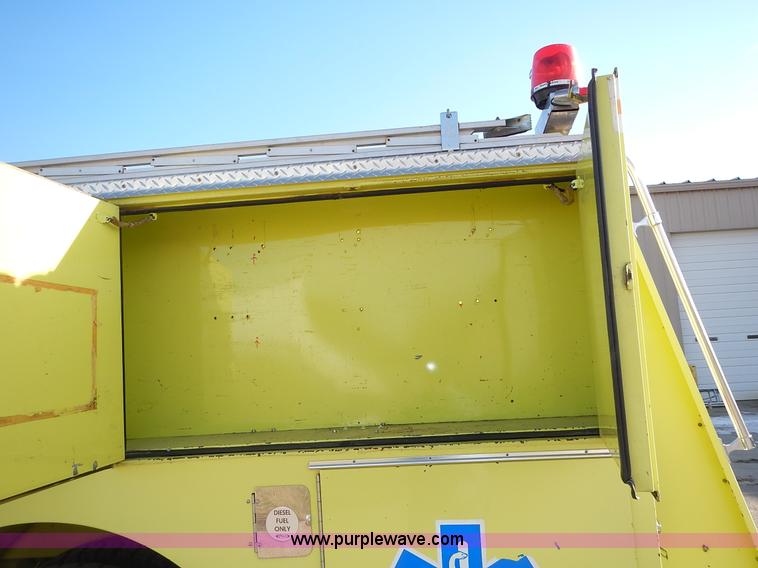 image for item L3637 1978 Pierce Ford 8000 pumper truck