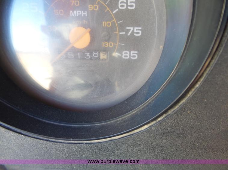 image for item L3647 1985 Chevrolet C70 dump truck