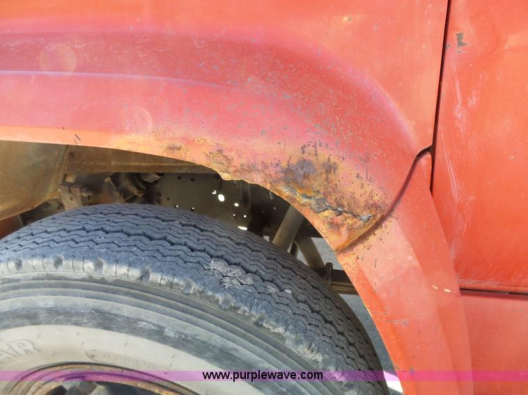 image for item L3647 1985 Chevrolet C70 dump truck