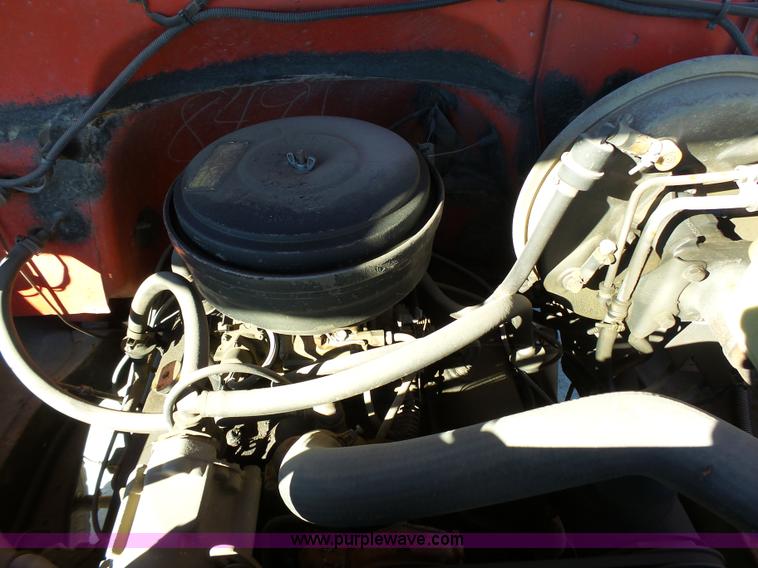 image for item L3647 1985 Chevrolet C70 dump truck