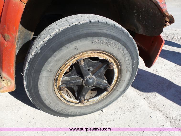 image for item L3647 1985 Chevrolet C70 dump truck