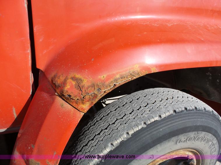 image for item L3647 1985 Chevrolet C70 dump truck