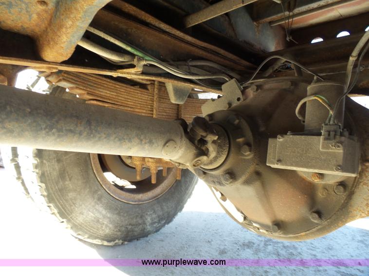 image for item L3647 1985 Chevrolet C70 dump truck