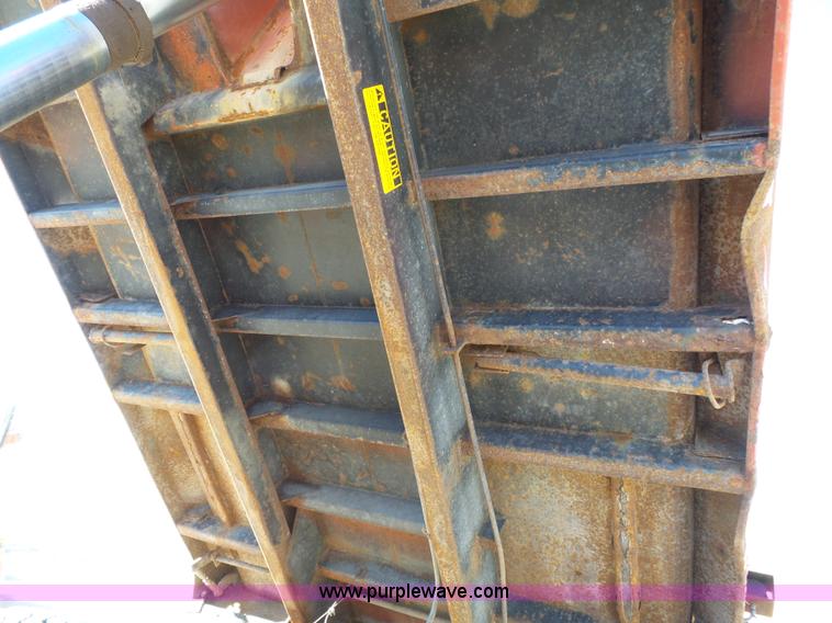 image for item L3647 1985 Chevrolet C70 dump truck