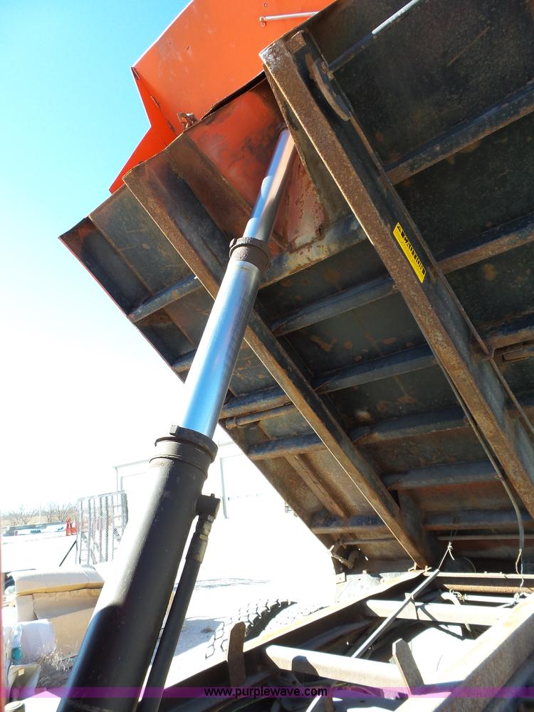 image for item L3647 1985 Chevrolet C70 dump truck