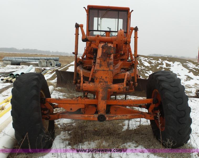 image for item L3664 Caterpillar C112 motor grader