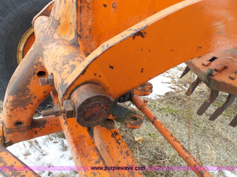 image for item L3664 Caterpillar C112 motor grader