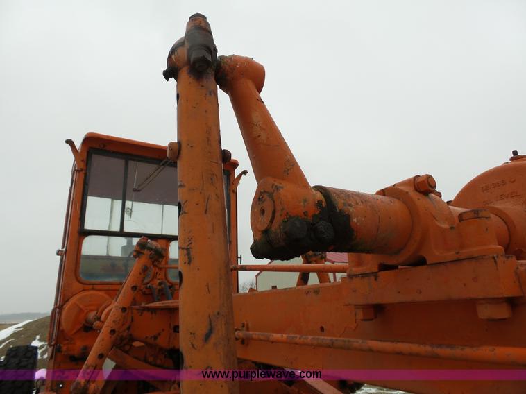 image for item L3664 Caterpillar C112 motor grader