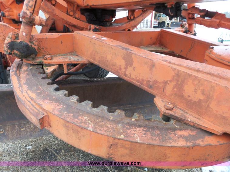 image for item L3664 Caterpillar C112 motor grader