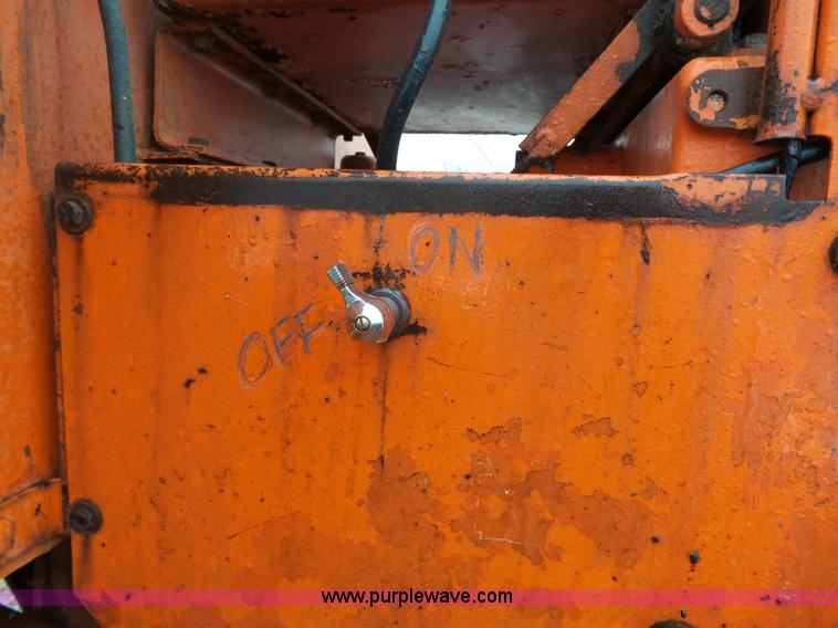 image for item L3664 Caterpillar C112 motor grader