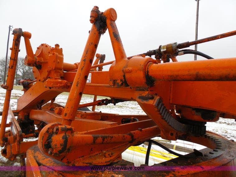 image for item L3664 Caterpillar C112 motor grader