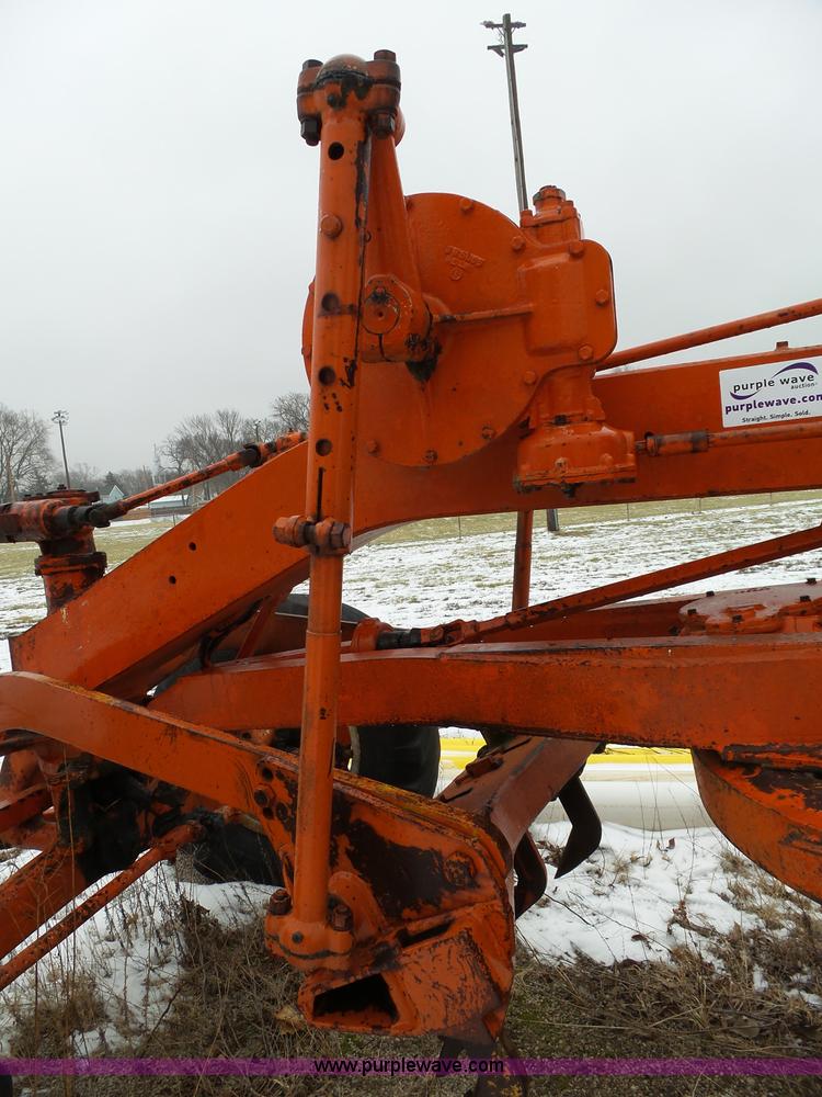 image for item L3664 Caterpillar C112 motor grader