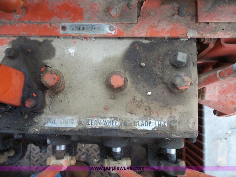 image for item L3664 Caterpillar C112 motor grader