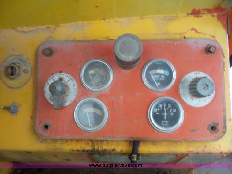 image for item L3664 Caterpillar C112 motor grader