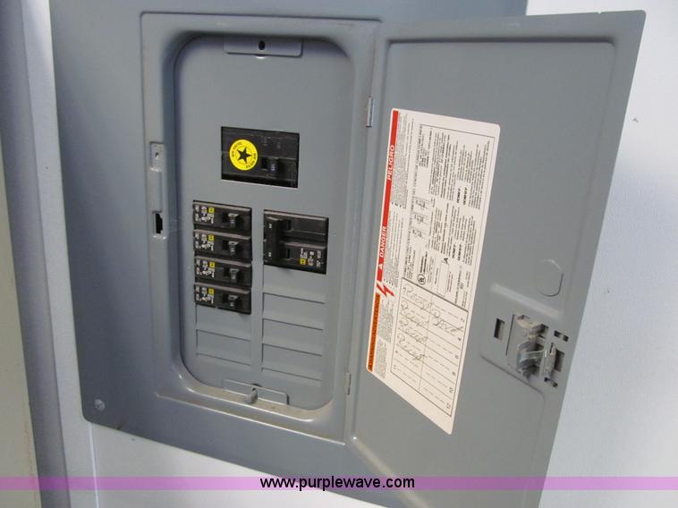 image for item L5506 2001 Forest River Premier mobile classroom