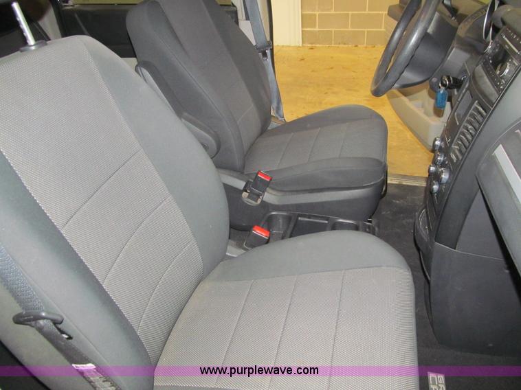 image for item L5514 2008 Dodge Grand Caravan