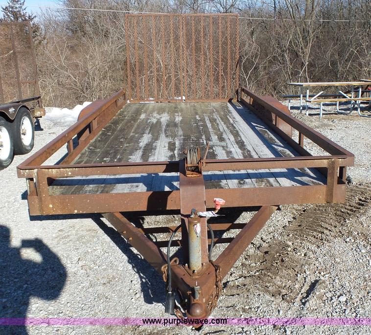 image for item L5531 1994 Dressen equipment trailer