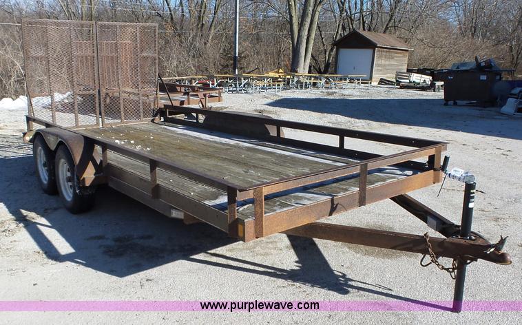 image for item L5532 1994 Dressen equipment trailer