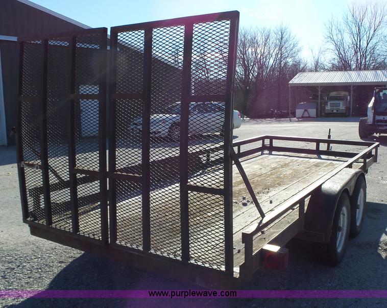 image for item L5532 1994 Dressen equipment trailer