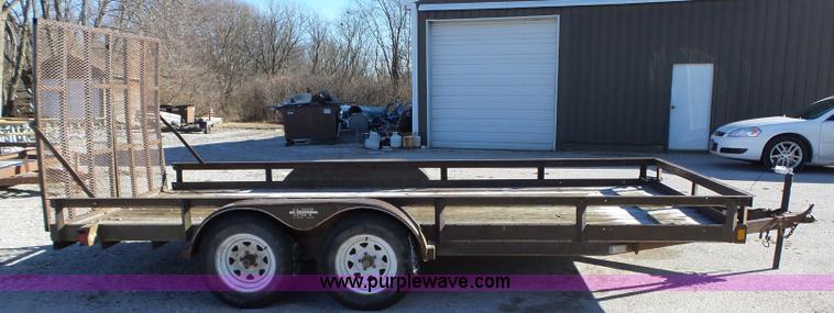 image for item L5532 1994 Dressen equipment trailer