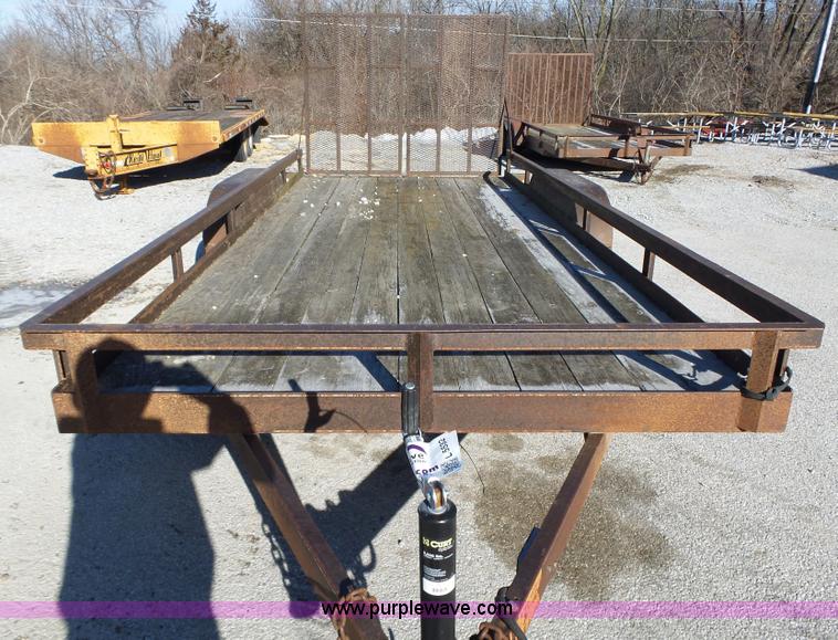 image for item L5532 1994 Dressen equipment trailer