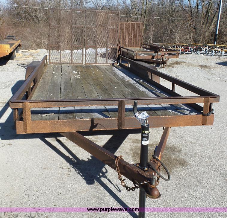 image for item L5532 1994 Dressen equipment trailer