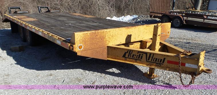 image for item L5533 1996 Redi Haul 2326 equipment trailer