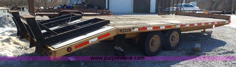 image for item L5533 1996 Redi Haul 2326 equipment trailer