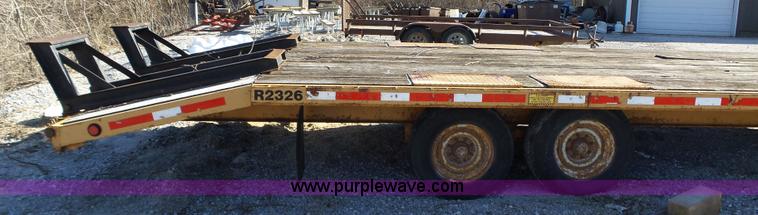 image for item L5533 1996 Redi Haul 2326 equipment trailer