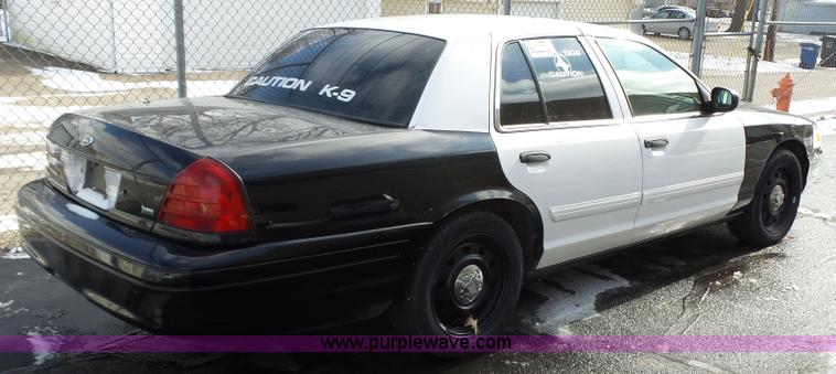 image for item L5542 2009 Ford Crown Victoria Police Interceptor