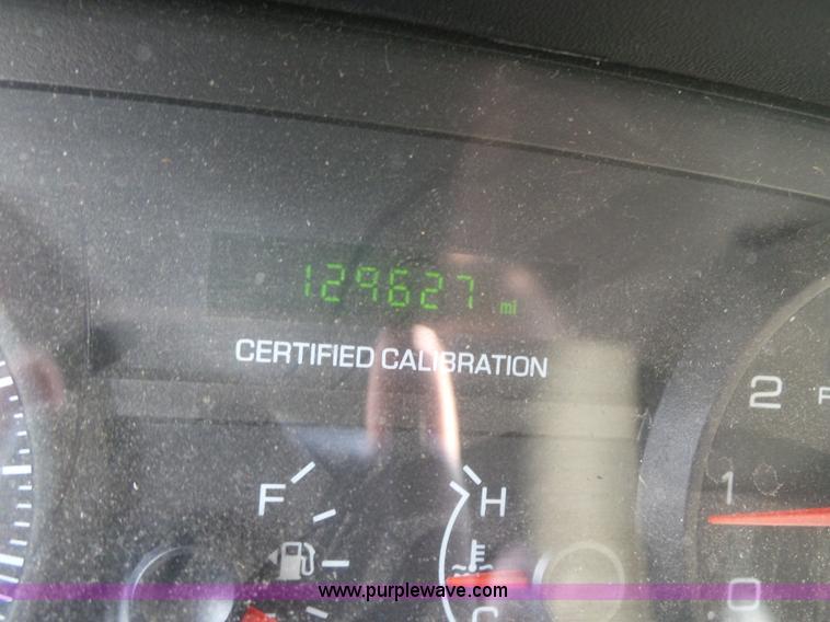 image for item L5542 2009 Ford Crown Victoria Police Interceptor