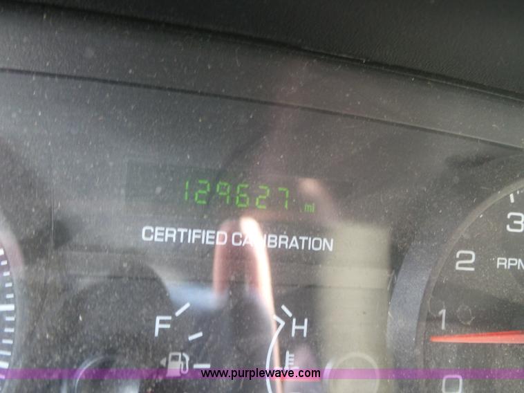 image for item L5542 2009 Ford Crown Victoria Police Interceptor