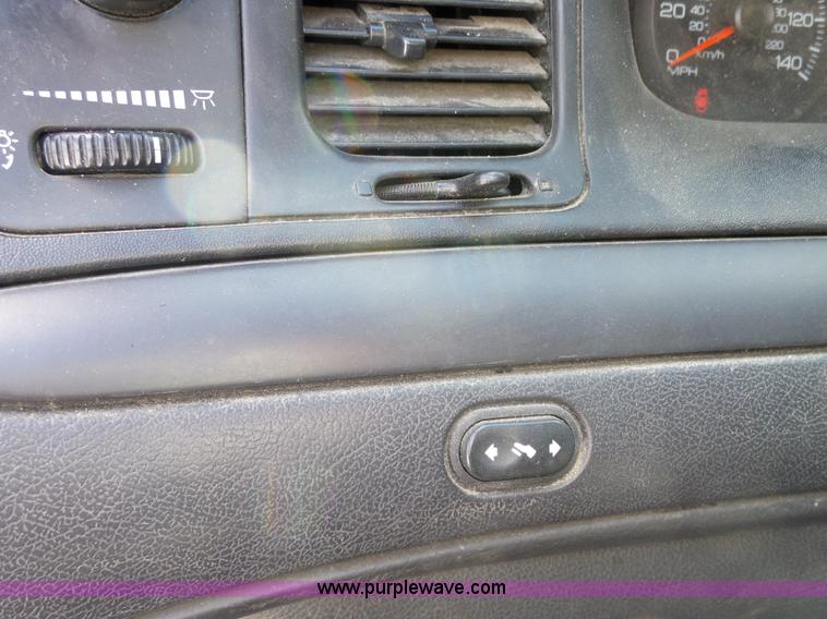 image for item L5542 2009 Ford Crown Victoria Police Interceptor