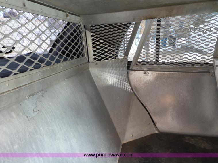 image for item L5542 2009 Ford Crown Victoria Police Interceptor