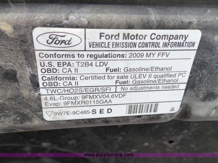 image for item L5542 2009 Ford Crown Victoria Police Interceptor