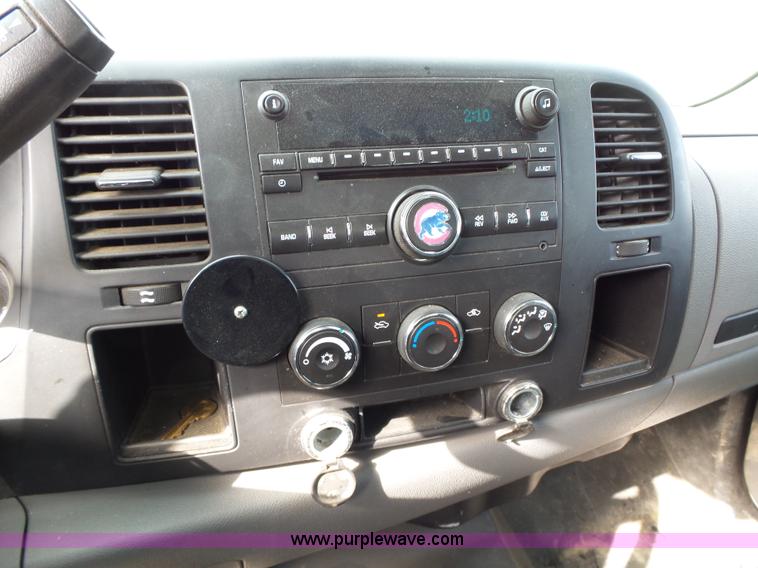 image for item L5543 2008 Chevrolet Silverado 1500 Ext. Cab pickup truck