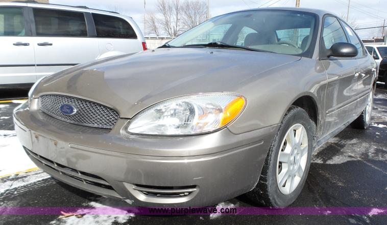 image for item L5544 2006 Ford Taurus SEL