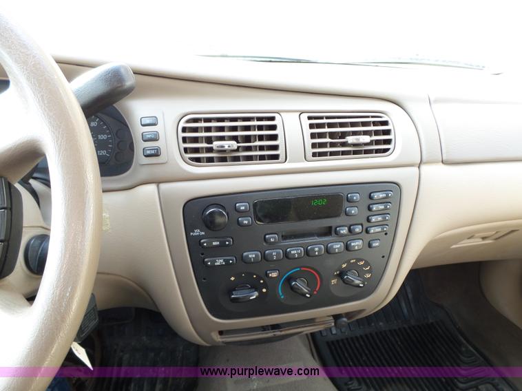 image for item L5544 2006 Ford Taurus SEL