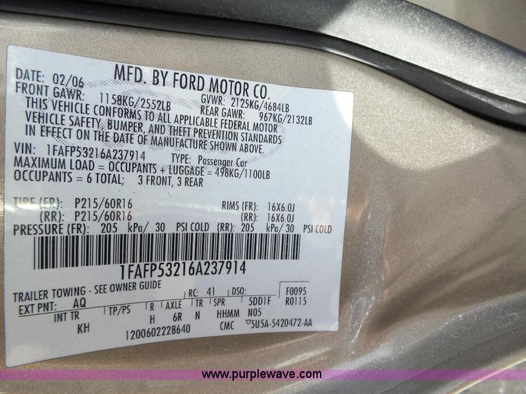 image for item L5544 2006 Ford Taurus SEL