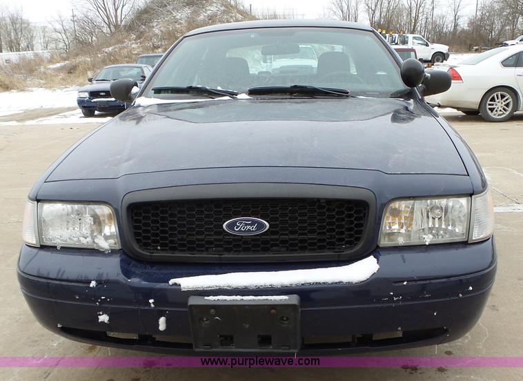 image for item L5549 2008 Ford Crown Victoria Police Interceptor