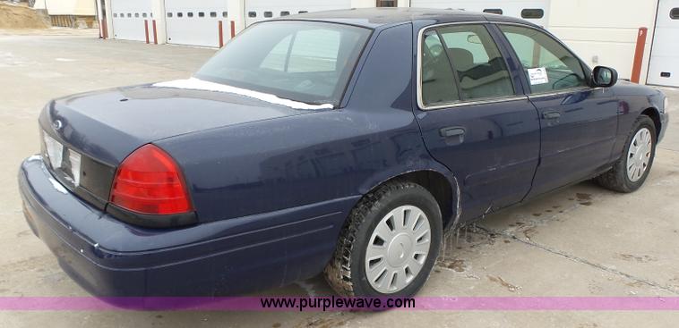 image for item L5549 2008 Ford Crown Victoria Police Interceptor