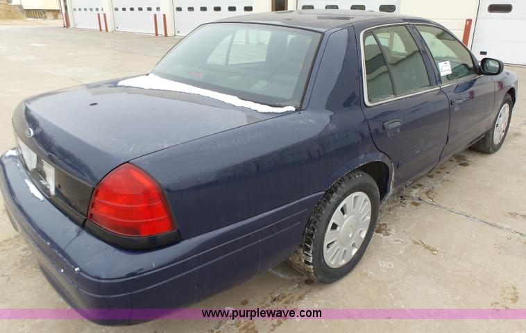 image for item L5549 2008 Ford Crown Victoria Police Interceptor