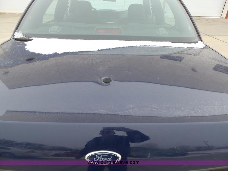 image for item L5549 2008 Ford Crown Victoria Police Interceptor