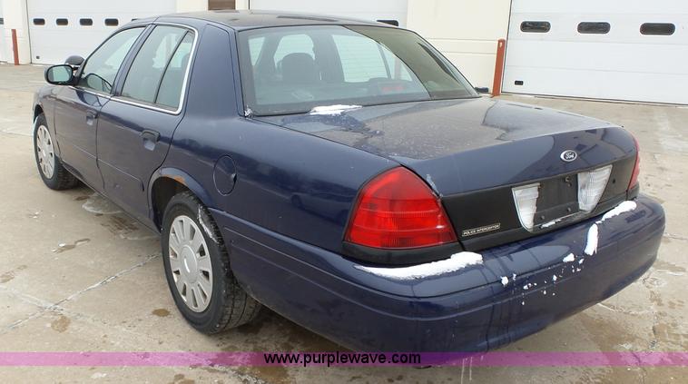 image for item L5551 2007 Ford Crown Victoria Police Interceptor